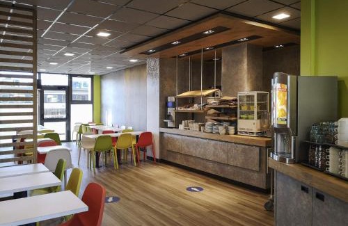 Tours Hotel | ibis budget Tours Centre Gare et congrès