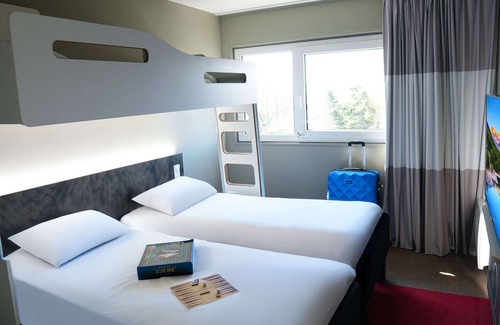 Herouville-Saint-Clair Hotel | ibis Caen Porte d'Angleterre