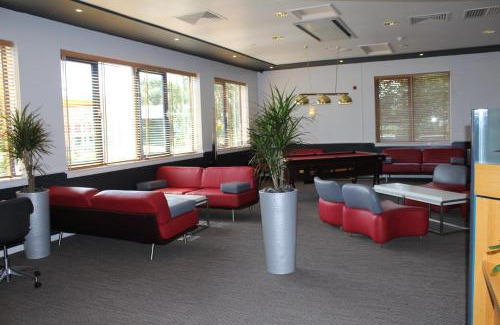 Pontprennau Hotel | ibis Cardiff Gate - International Business Park