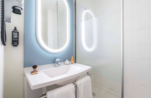 Chalon-sur-Saone Hotel | ibis Chalon-sur-Saone North