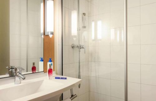 Royallieu Pompidou Hotel | ibis Compiegne