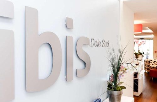 Paroisse Saint-Vincent-de-Paul Hotel | ibis Dole Sud Choisey