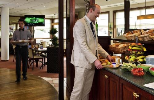 Strombeek-Bever Hotel | ibis Hotel Brussels Expo Atomium