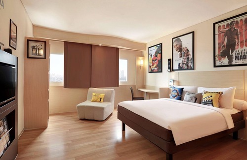 Gambir Hotel | Ibis Jakarta Harmoni