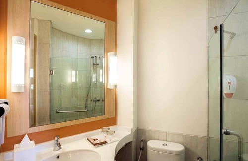 Gambir Hotel | Ibis Jakarta Harmoni