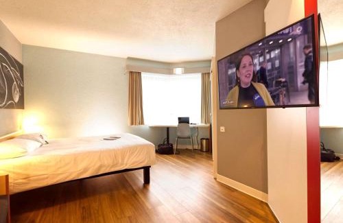 Deutz Hotel | ibis Köln Messe