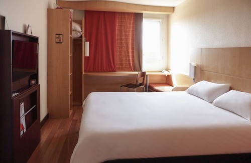 Tourcoing Hotel | ibis Lille Tourcoing Centre