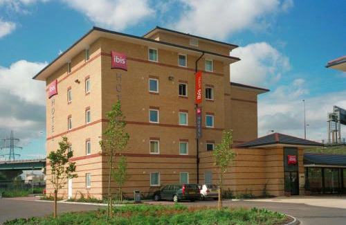 West Thurrock Hotel | ibis London Thurrock M25