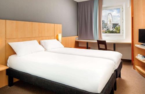 West Thurrock Hotel | ibis London Thurrock M25