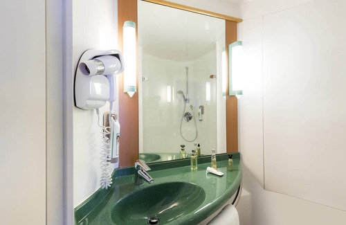 Livange Hotel | ibis Luxembourg Sud