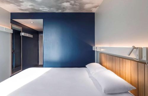 Jonage Hotel | ibis Lyon Est Meyzieu