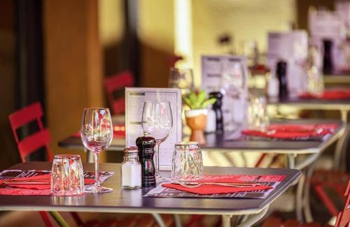 Dardilly Hotel | ibis Lyon Nord