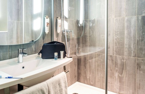 Limas Hotel | ibis Lyon Villefranche sur Saone