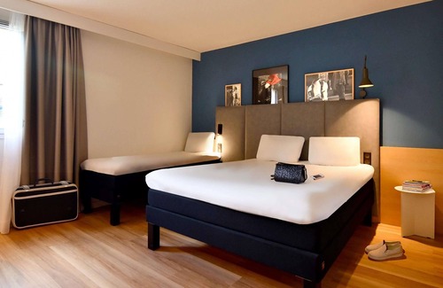 Maisons-Laffitte Hotel | ibis Maisons Laffitte