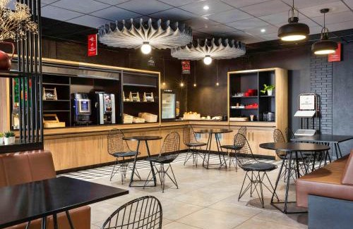 Prefecture Hotel | Ibis Marseille Centre Prefecture