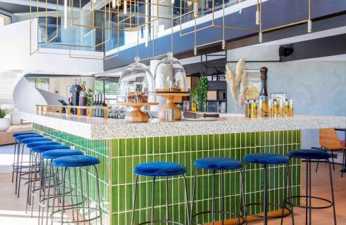 La Californie Hotel | ibis Nice Aéroport Promenade des Anglais