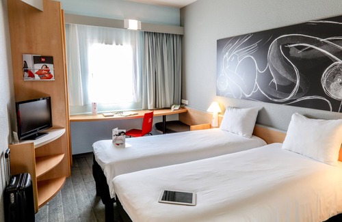 Orange Hotel | ibis Orange Sud