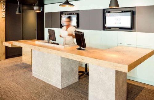 Gennevilliers Hotel | ibis Paris Gennevilliers
