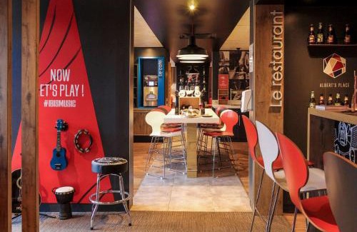 Gennevilliers Hotel | ibis Paris Gennevilliers