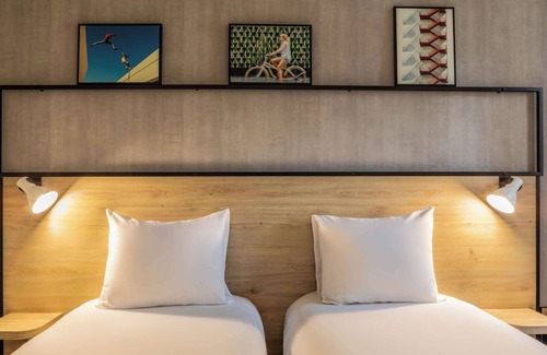 Gennevilliers Hotel | ibis Paris Gennevilliers