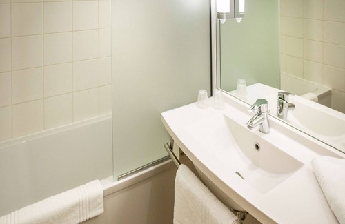 Rivesaltes Hotel | Ibis Perpignan Nord Rivesaltes