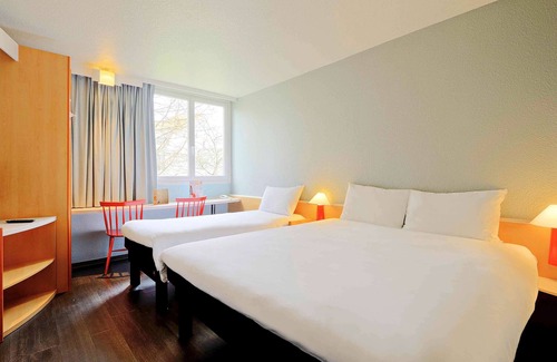 Poitiers Hotel | ibis Poitiers Beaulieu