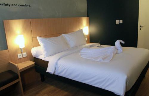 Pontianak Hotel | ibis Pontianak City Center