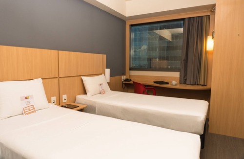 Santo Cristo Hotel | Ibis Rio Porto Atlantico