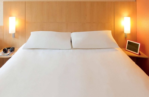 Le Coteau Hotel | ibis Roanne