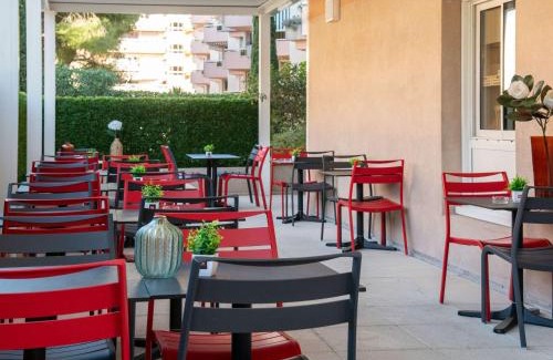 Roquebrune-Cap-Martin Hotel | Ibis Roquebrune Cap Martin Menton
