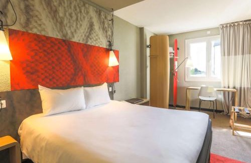 Saint-Priest-en-Jarez Hotel | Ibis Saint Étienne - La Terrasse