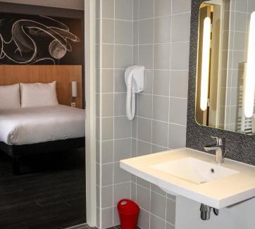 Saint-Genis-Pouilly Hotel | Ibis Saint-Genis-Pouilly Genève
