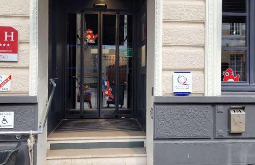Saint-Omer Hotel | ibis Saint-Omer Centre