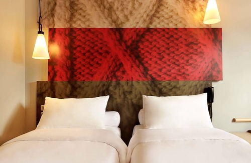 Senlis Hotel | ibis Senlis