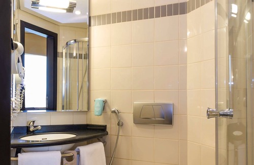 Kuwait City Hotel | ibis Sharq Kuwait