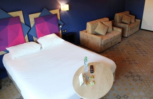 Albi Hotel | Ibis Styles Albi Centre Le Theatro