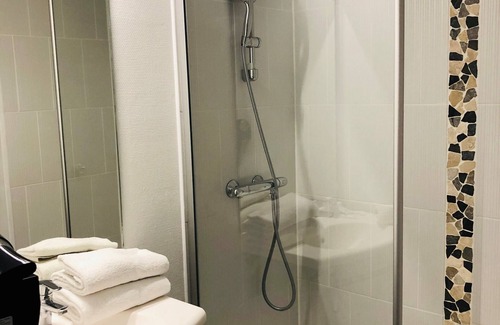 Bobigny Hotel | ibis styles Bobigny Centre Préfecture