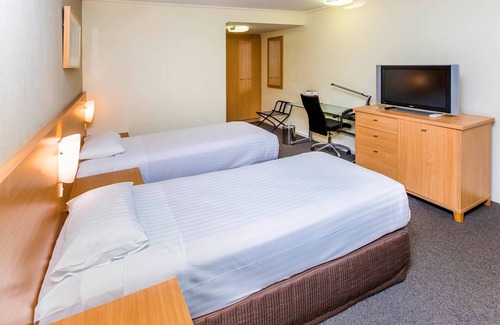 Sutton Resort | ibis Styles Canberra Eaglehawk
