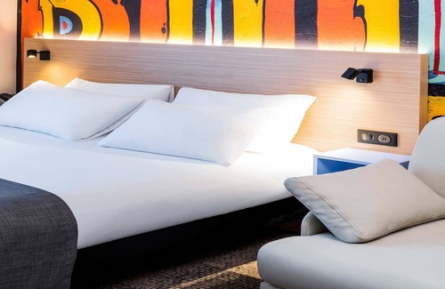Clamart Hotel | ibis Styles Clamart Gare Grand Paris