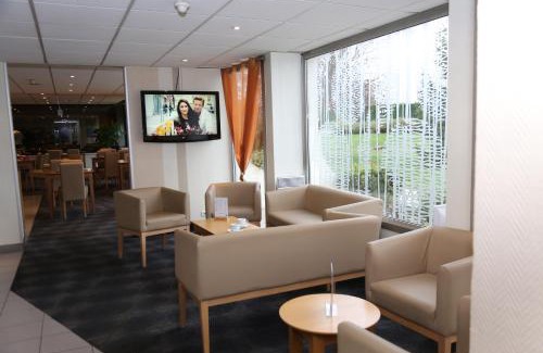 La Chapelle-Saint-Mesmin Hotel | ibis Styles Orléans