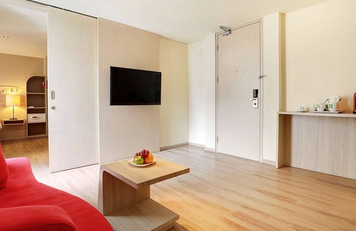 Gambir Hotel | ibis Styles Jakarta Gajah Mada Hotel