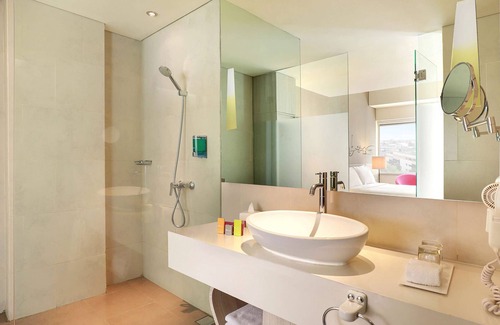 Gambir Hotel | ibis Styles Jakarta Gajah Mada Hotel