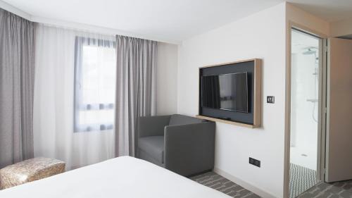 Centre-ville rive gauche Hotel | ibis Styles Laval Centre Gare