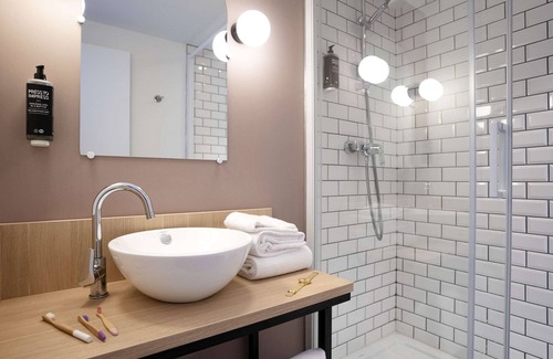 Neuville-en-Ferrain Hotel | ibis Styles Lille Neuville en Ferrain