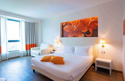Settala Hotel | ibis Styles Milano Est Settala