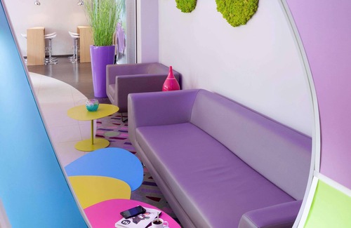 Montbeliard Hotel | ibis Styles Montbeliard Centre Velotte