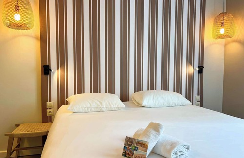 Quartier Administrations Hotel | ibis Styles Nimes Gare Centre