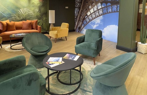 Joinville-le-Pont Hotel | ibis Styles Paris Hippodrome de Vincennes