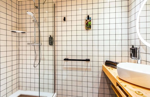 Quartier Saint-Clement - Jardin des Plantes Hotel | ibis Styles Rouen Centre Rive Gauche
