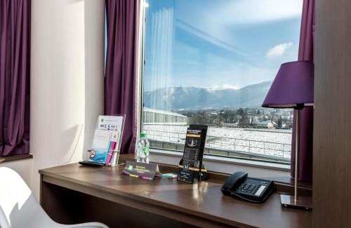 Neydens Hotel | ibis Styles Saint Julien en Genevois Vitam